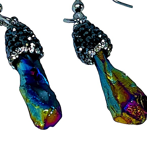 Iridescent Stone Pendants With Rhinestones earrings  NEW - Picture 3 of 6